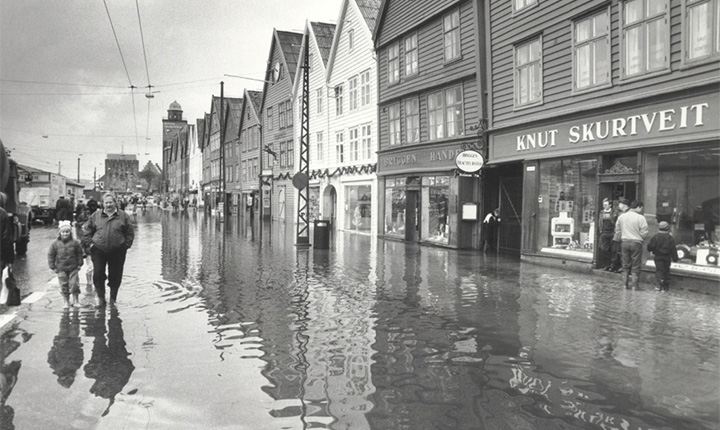 Bilde av oversvømmelse på Bryggen