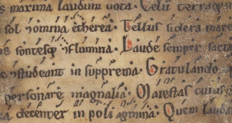 Utdrag fra et manuskript fra 1300-tallet. Det er skrevet på selskinn og skriften er sirlig og fin.