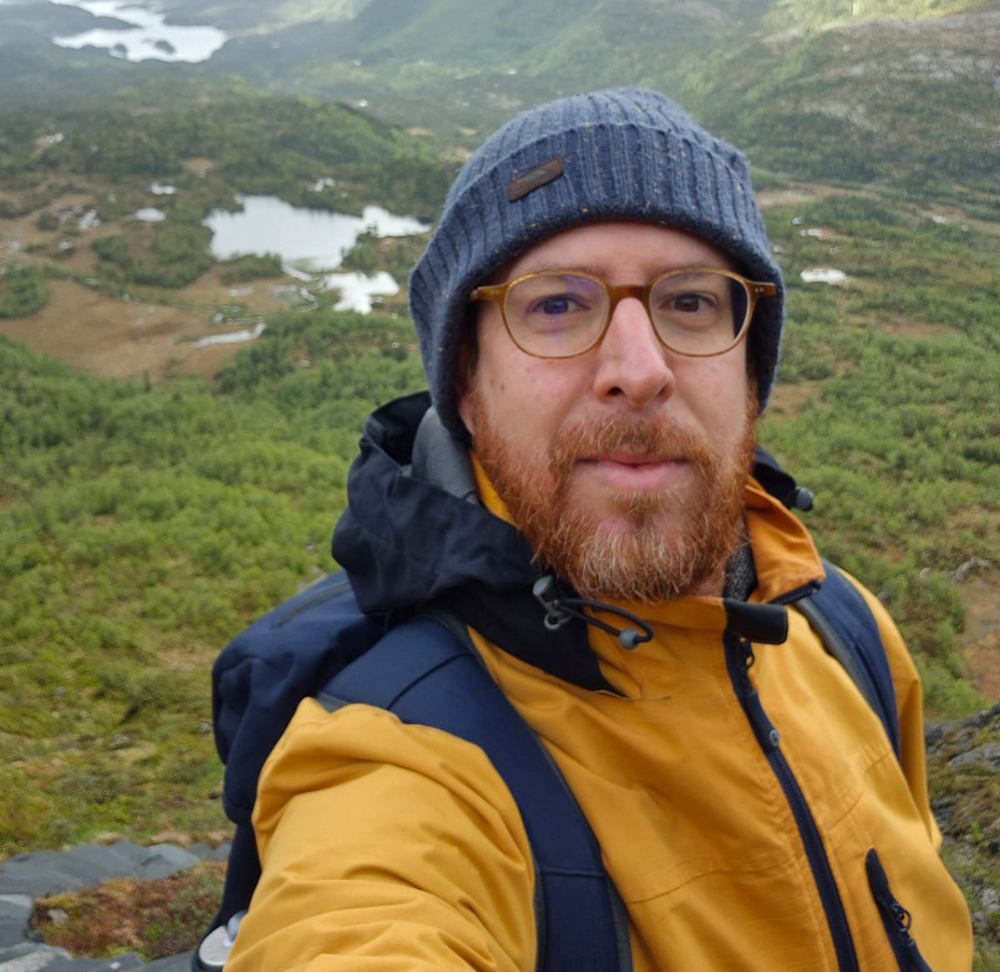 Basile Mignonneau, hiking